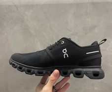 On cloud 6 waterproof