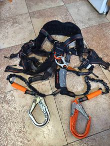 Skylotec Ignite Proton Wind Harness