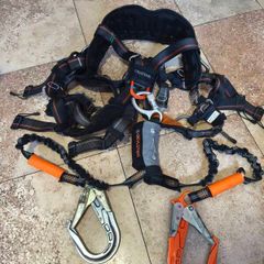 Skylotec Ignite Proton Wind Harness
