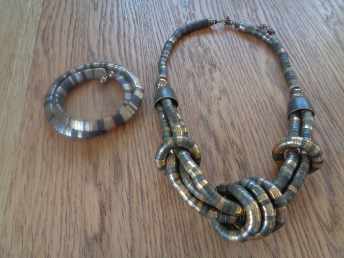 Costume Jewellery Set for Sale