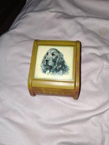 Tobacco tin