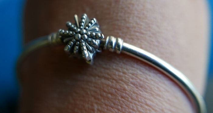 Genuine Pandora Sterling Silver 925  Limited Edition Firework Snowflake Christmas Bangle 10,8g