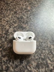 Airpods Gen 3