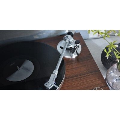 Audio Technica Bluetooth Turntable Belt Drive