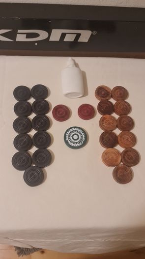 carrom board