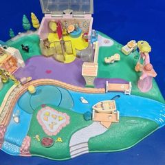 2  Vintage Polly Pocket Bundle