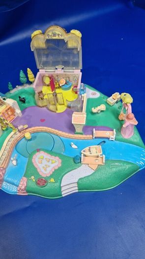 2  Vintage Polly Pocket Bundle