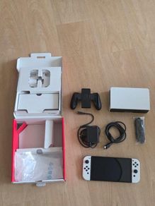 Nintendo Switch OLED White