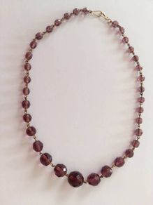 1930s Aubergine Purple Faceted Glass Necklace