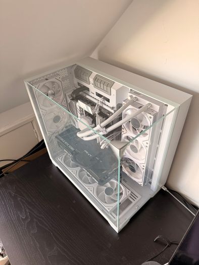 Gaming Pc | Rtx 5080 | Amd Ryzen 7 9800x3d
