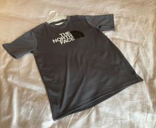 Boys North Face Grey Sports top tshirt Large