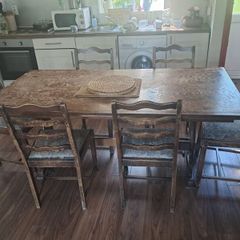 solid wood 6 chair dining table