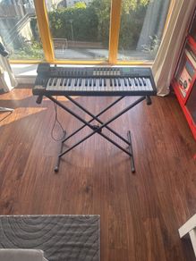 Novation Launchkey 48 + Yamaha Sustain Pedal and Keyboard Stand