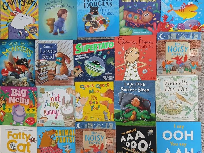 Massive Bundle of Childrens Picture Books. Post seven euro