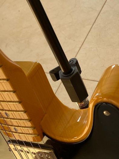 Fender 52 Telecaster American Vintage Reissue Limited Edition FSR. Albert Lee signature on back of headstock.