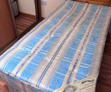 Single bed 6ft2 by 3ft