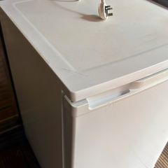 Compact Mini Fridge Perfect for Single Room Student Accommodation