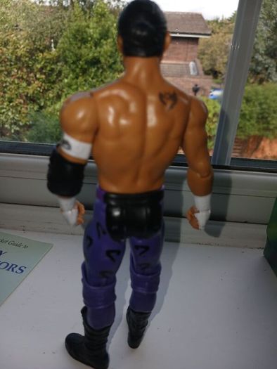 WWE Basic Series 127 Santos Escobar