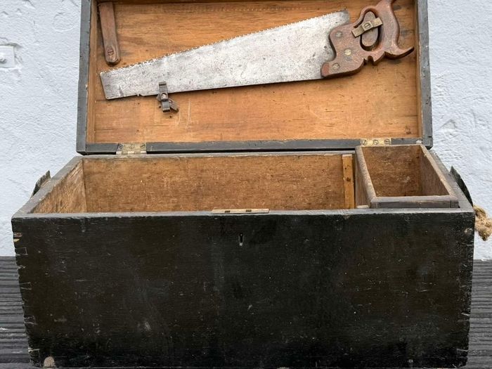 small vintage wooden tool chest ( 2 )