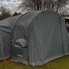 Vango Air tent - Castlewood (8 man tent) with extras