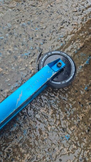 Storm stunt scooter