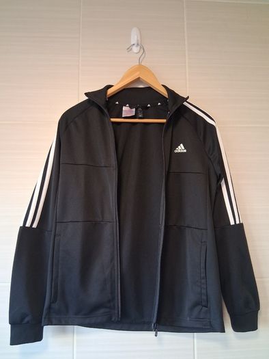 Adidas Track Top. Official Adidas Youths Age 13 To 14 Years Track Top. Collect In Dublin Or Receive Via Post.