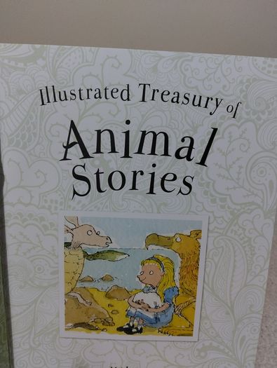 Illustrated Treasury of Animal Stories by miles kelly, LARGE HARDBACK BOOK