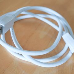 DisplayPort Cable