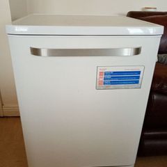 Sharp dishwasher