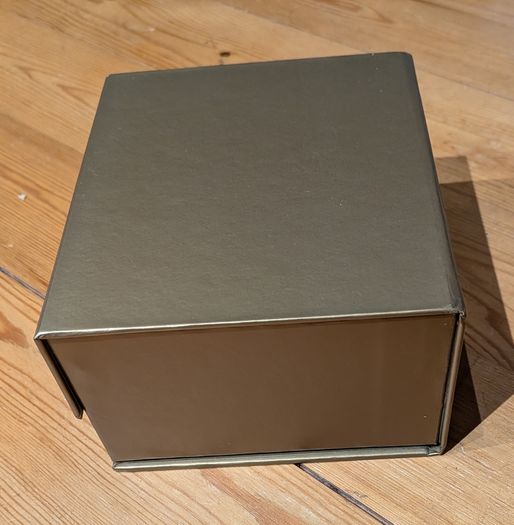 Pull & Bear Shot decorative box