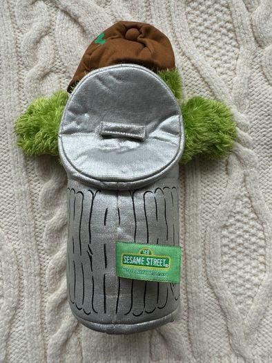 Gund Sesame Street Oscar The Grouch NYC New York City Sanitation Worker DSNY Used Please look at the pictures