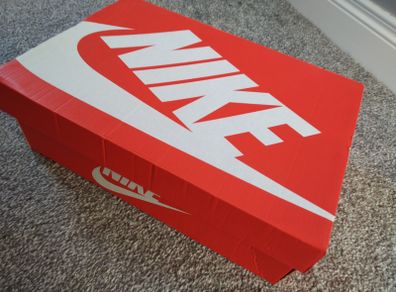 NIKE Air Vapormax Plus Mens Trainers