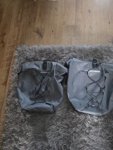 bike panniers