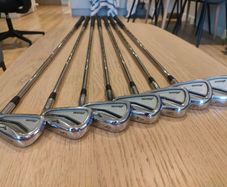 Mizuno MP-54 irons (PW - 4 iron) - Right Handed