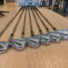 Mizuno MP-54 irons (PW - 4 iron) - Right Handed