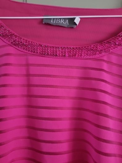 ladies top,very pretty