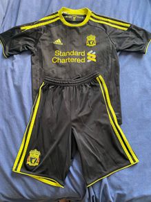 Size 9-10yrs Liverpool kid