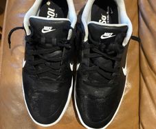 golf shoes