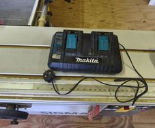 Makita twin charger