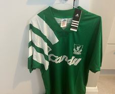 Liverpool Retro Jersey