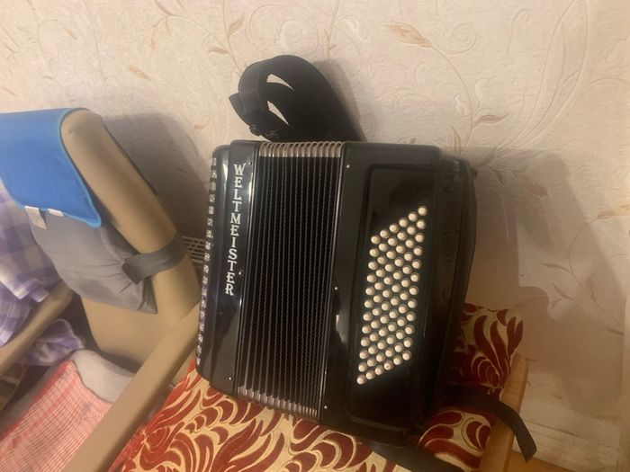 5 row accordion