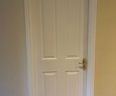 7 Internal Doors 5 Narrow and 2 Standard