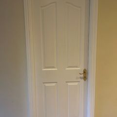 7 Internal Doors 5 Narrow and 2 Standard