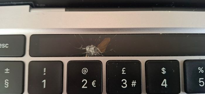 Macbook Pro M1 (Read Description)