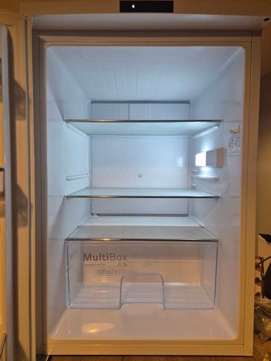 Bosch undercounter fridge