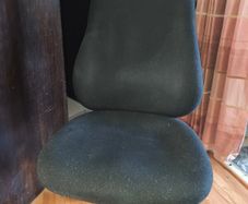 office chair in  good working condition