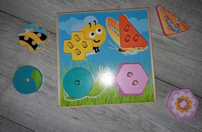 x3 Bundle - Books x2 & Puzzle