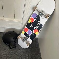 skat + helmet