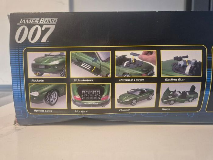 toy car