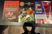 Manchester United memorabilia x 3